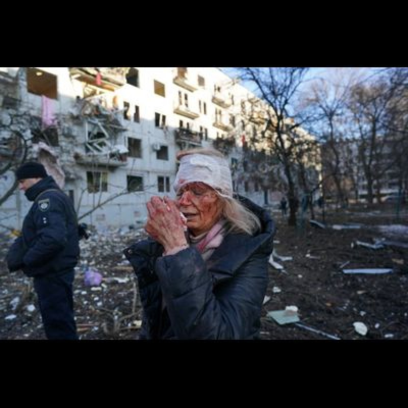 Tahle válka je naštěstí černobílá, o padouchovi není pochyb โดย Týdeník Respekt