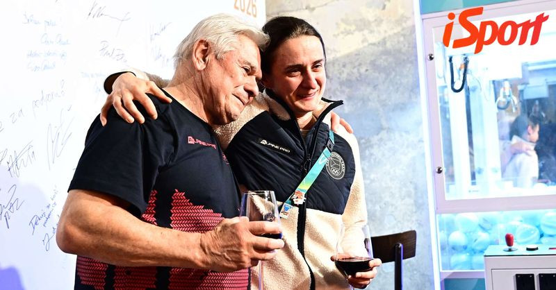 Martina Sáblíková se loučila: Objetí s trenérem i přítelkyní a slzy | iSport.cz