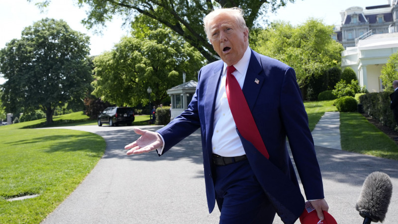 Co vedlo Trumpa k útoku na Írán? Svoboda Íránců? N... | FORUM 24