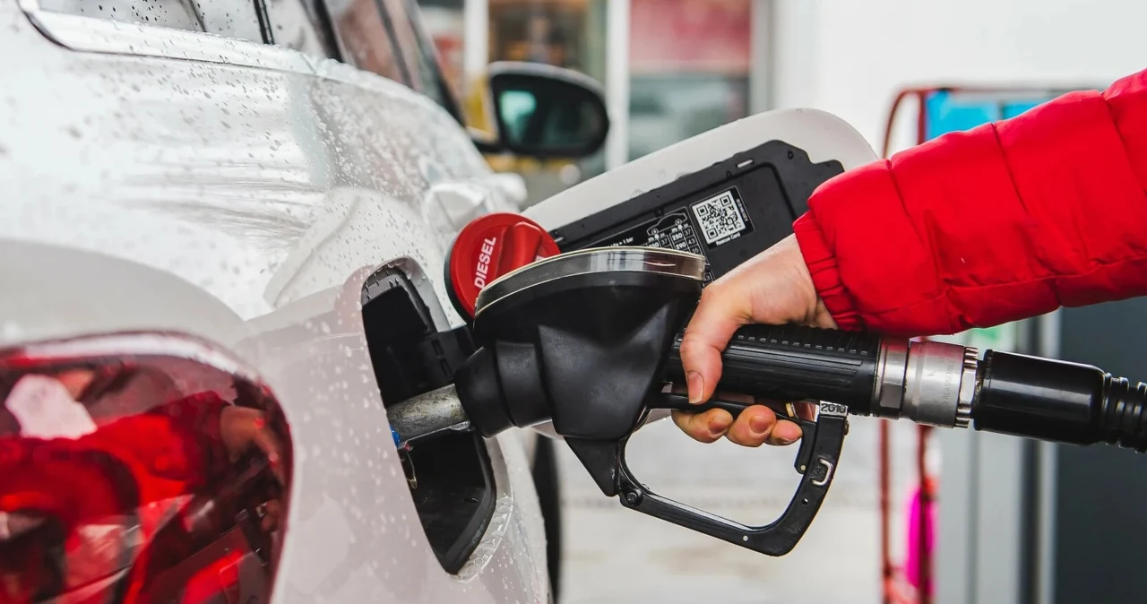 Sprawdzili, czy w Czechach nadal można taniej zatankować. Spora zmiana